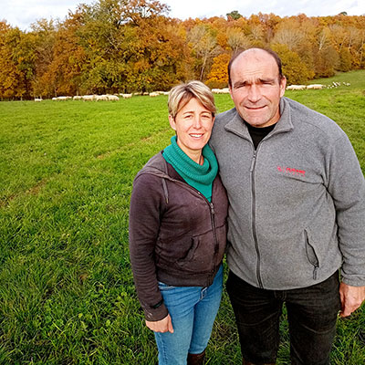 Christelle et Laurent Luijks éleveurs de brebis et d'agneaux à Artanne-sur-Indre en Touraine